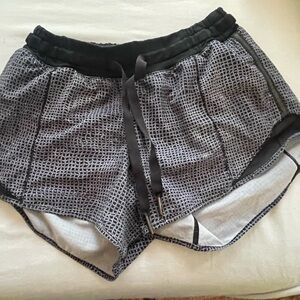 Lululemon shorts size 2